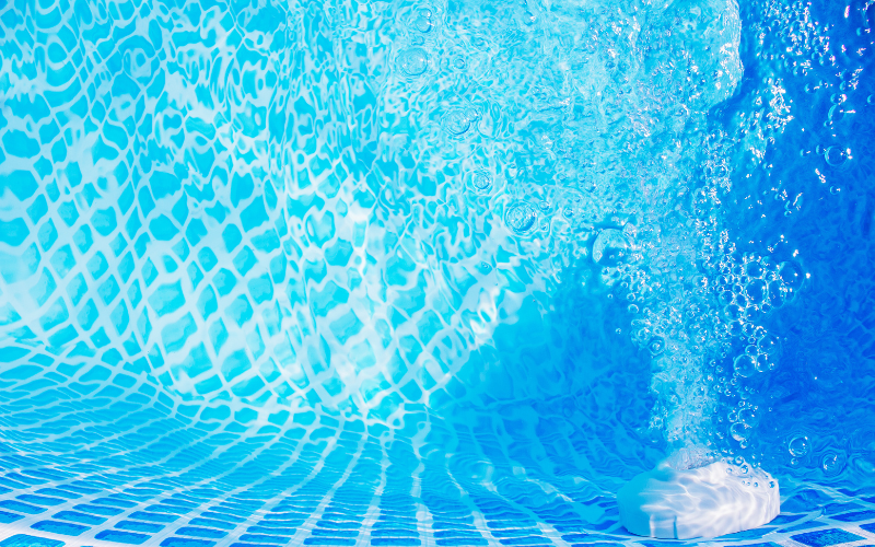 How to keep pool water clean without chemicals